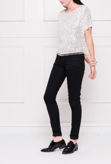 Sequins top with short sleeves, border  with fringes