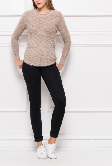 Soft pullover in fluffy knit, round collar