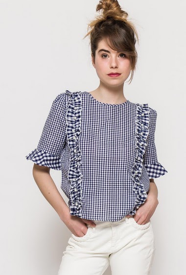 Cotton check top, short sleeves, ruffles, regular fit. The model measures 176cm and wears S. Length:58cm