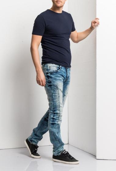 Fonctional faded jeans, slim fit. Brand US Marshall- Exists in grey