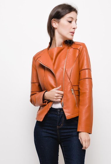 Leatherette jacket with flap ,The model measures 178cm and wears M