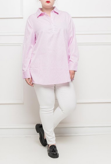 Shirt tunic with V neck and buttons, roll-up sleeves, flared fit T3(42/44) - T4(46/48) - T5(50/52)