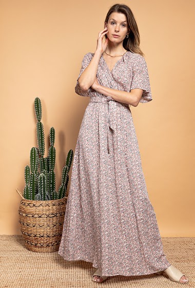 Flower print wrap dress, short sleeves. The model measures 170 cm