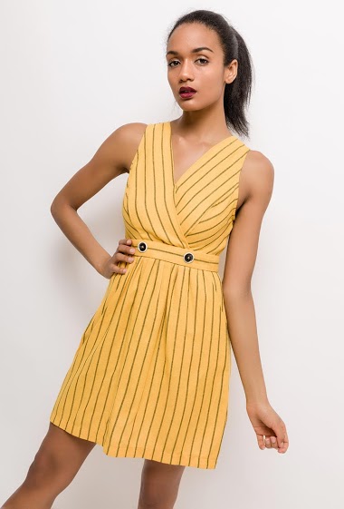 Striped sleeveless dress. The model measures 177cm and wears S. Length:85cm